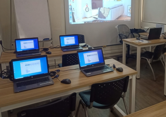 Technology Rental HP laptop training room setup