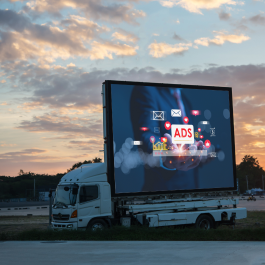 Portable LED video wall solution for events and campaigns